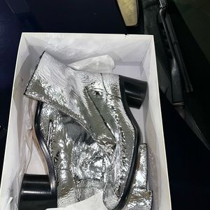 Men’s Mason Margeila Cracked Metallic Boots